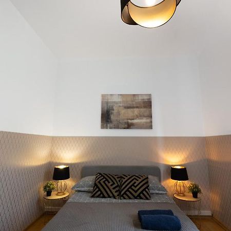 ורשה Clicktheflat Aleje Niepodleglosci Center Apart Rooms מראה חיצוני תמונה