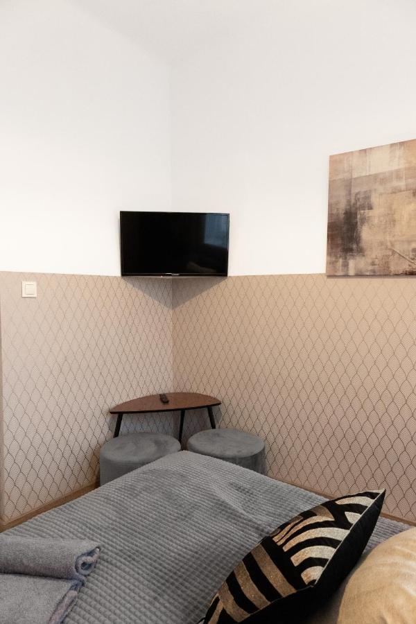 ורשה Clicktheflat Aleje Niepodleglosci Center Apart Rooms מראה חיצוני תמונה