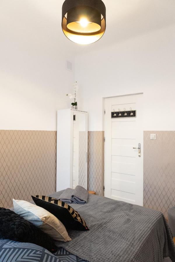 ורשה Clicktheflat Aleje Niepodleglosci Center Apart Rooms מראה חיצוני תמונה